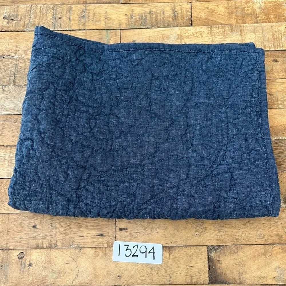 Pottery Barn Blue Linen Standard Pillow Cover Sham Quilted 26 X 20